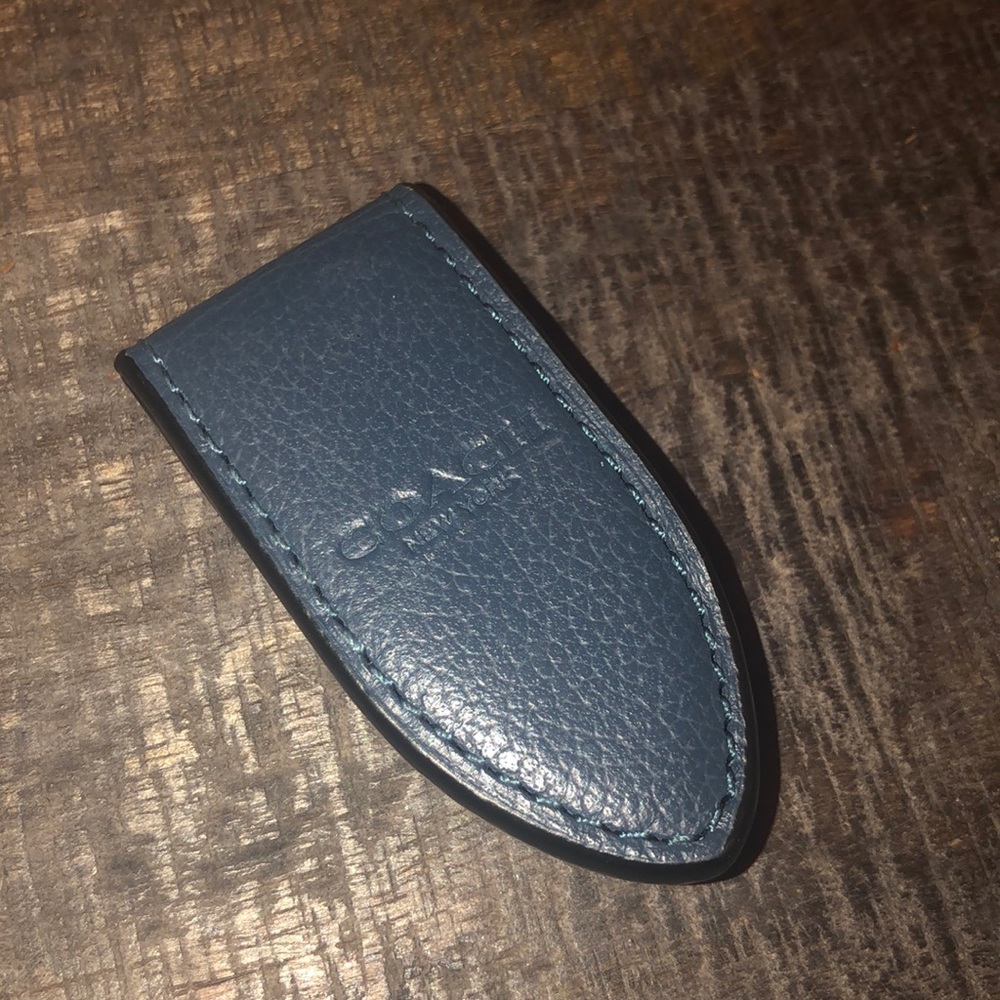 COACH | LEATHER MONEY CLIP | BRAND NEW WITH TAG